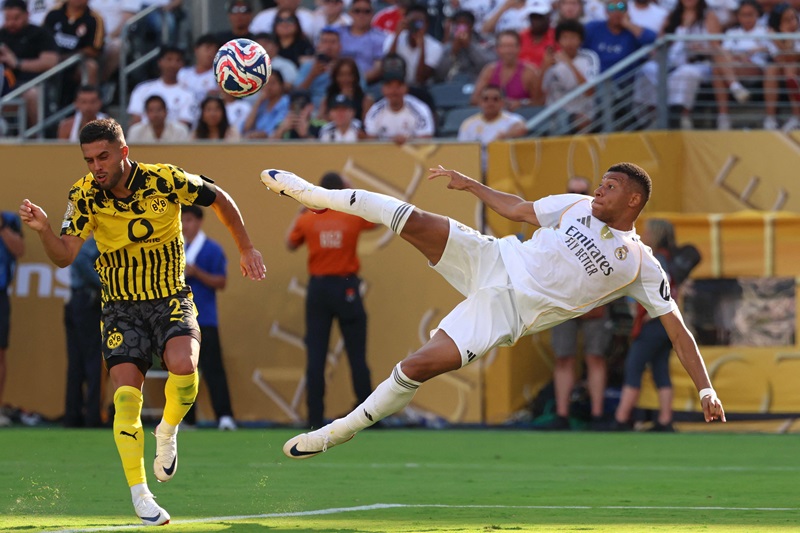 ريال مدريد يقصي دورتموند ويواجه سان جيرمان في نصف نهائي مونديال الأندية
