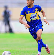 بلحاج يقود العمران لتجاوز القناوية